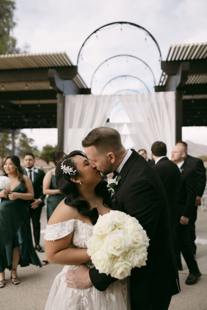 Full wedding party portraits from a Stallion Mountain wedding in Las Vegas