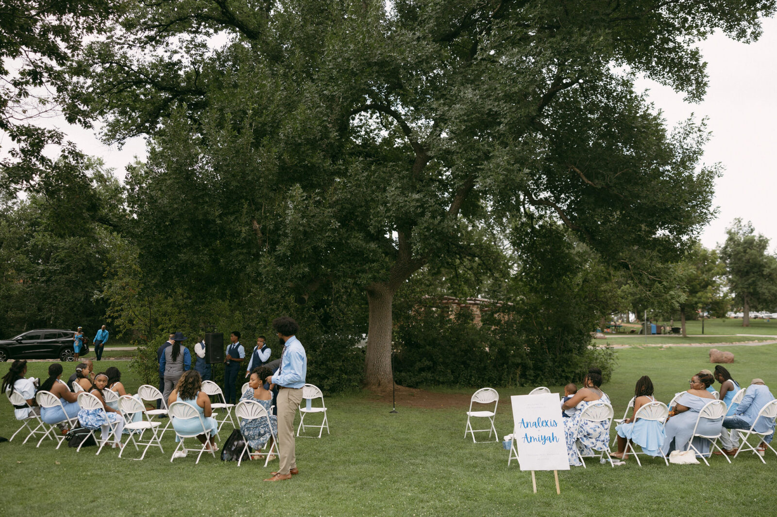 An intimate Chautauqua Park wedding ceremony in Boulder, Colorado