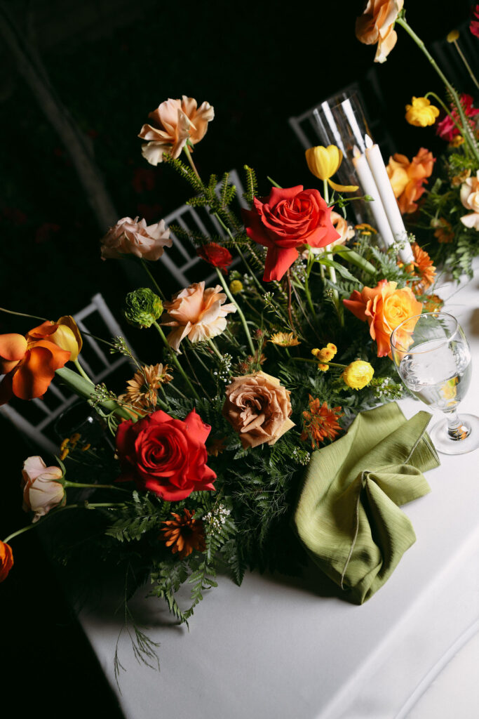 Flash wedding reception floral detail shot at Midcentury Manor